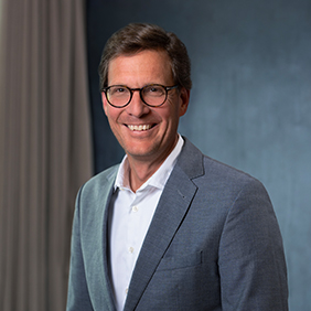 INGO DAUER - COO - GC - LOCCITANE Group